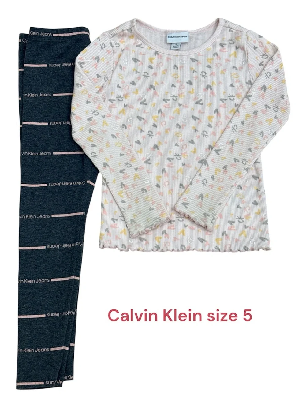 Calvin Klein Jeans Heart Print Top & Leggings Set – Size S